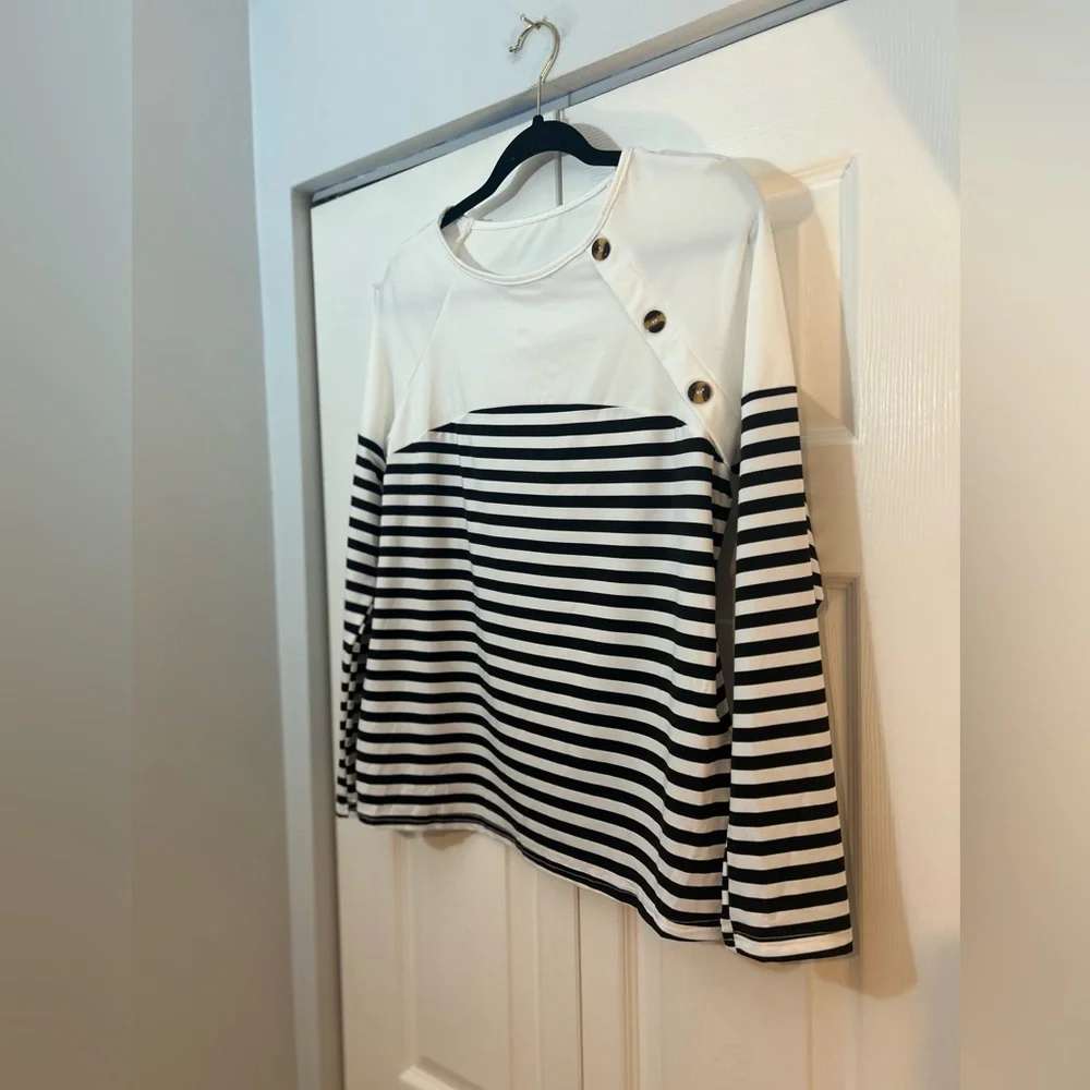 SHEIN Frenchy Black White Stripe Button Detail Long Sleeve Top Size M NWT